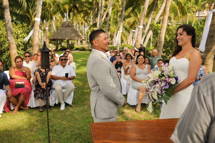 Wedding photographer in Nuevo Vallarta