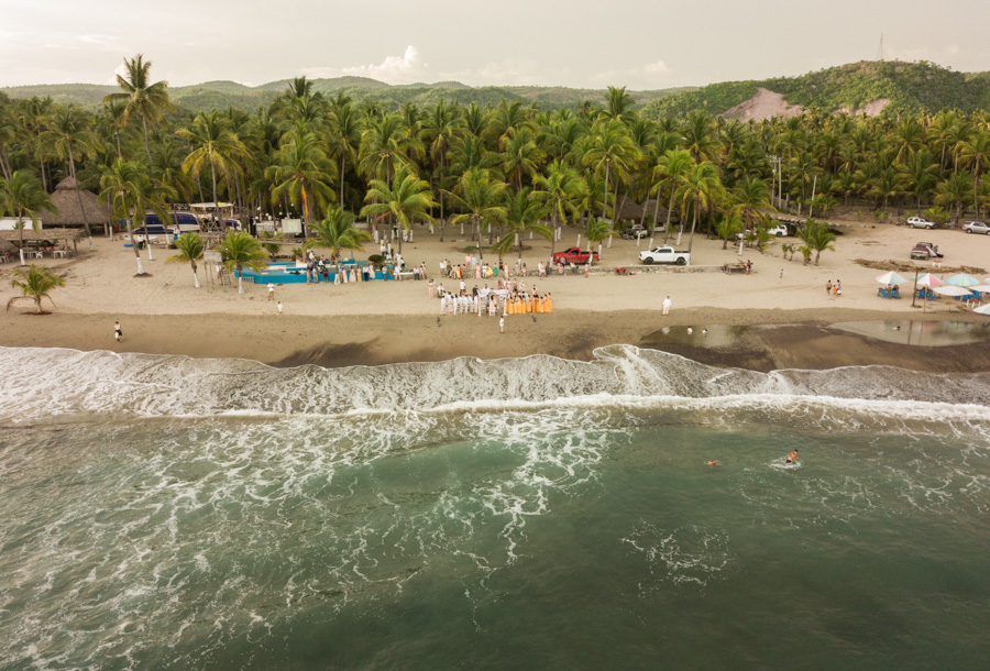 Boda en Boca de Iguanas