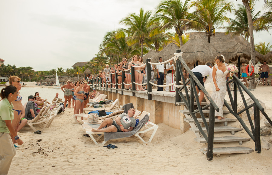 Wedding moment in Riviera Maya