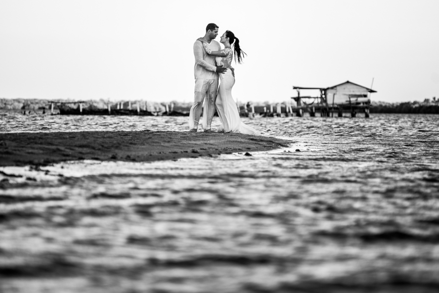 Wedding photographer in Manzanillo